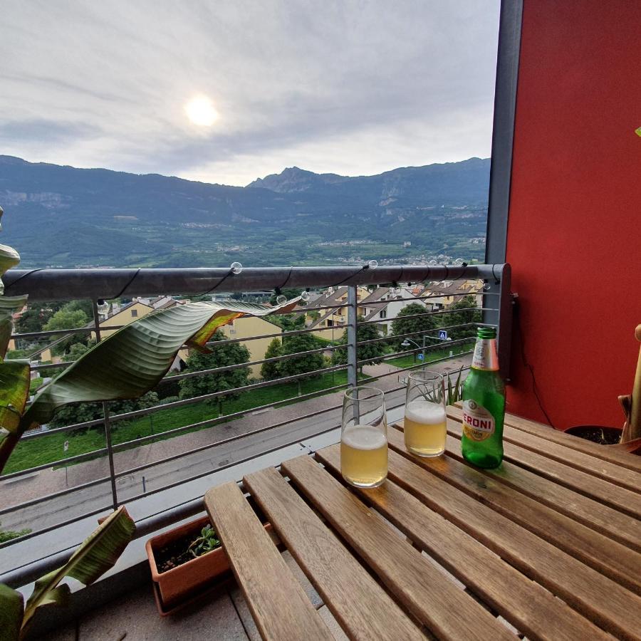 Appartamento Vista Mozzafiato Sulle Alpi Rovereto  Esterno foto